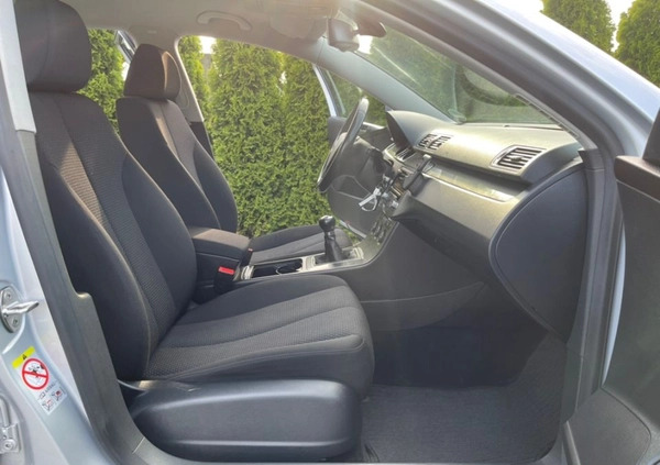 Volkswagen Passat cena 17900 przebieg: 230000, rok produkcji 2008 z Bartoszyce małe 704